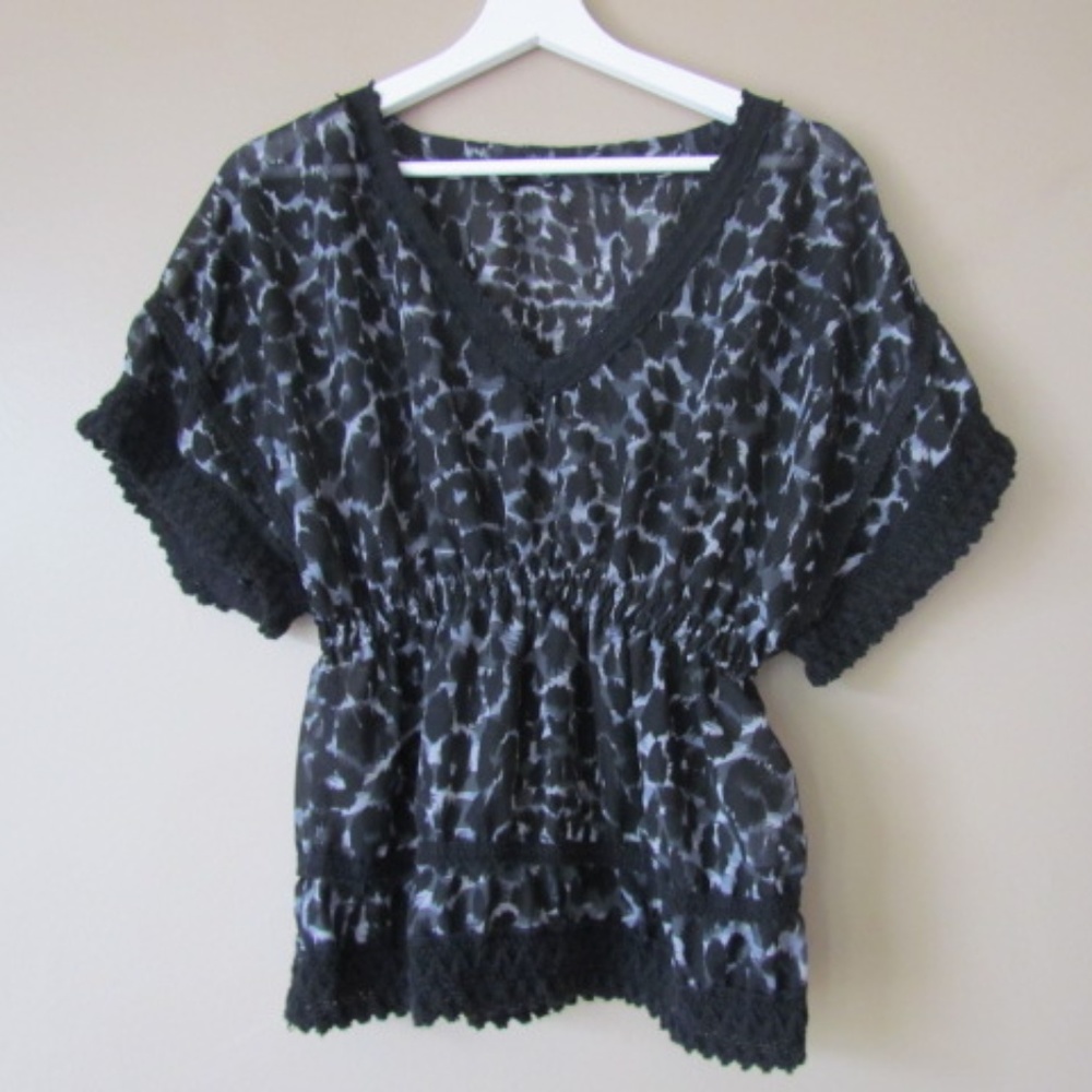 ALI AND KRIS WOMEN'S BLOUSE LEOPARD SIZE L